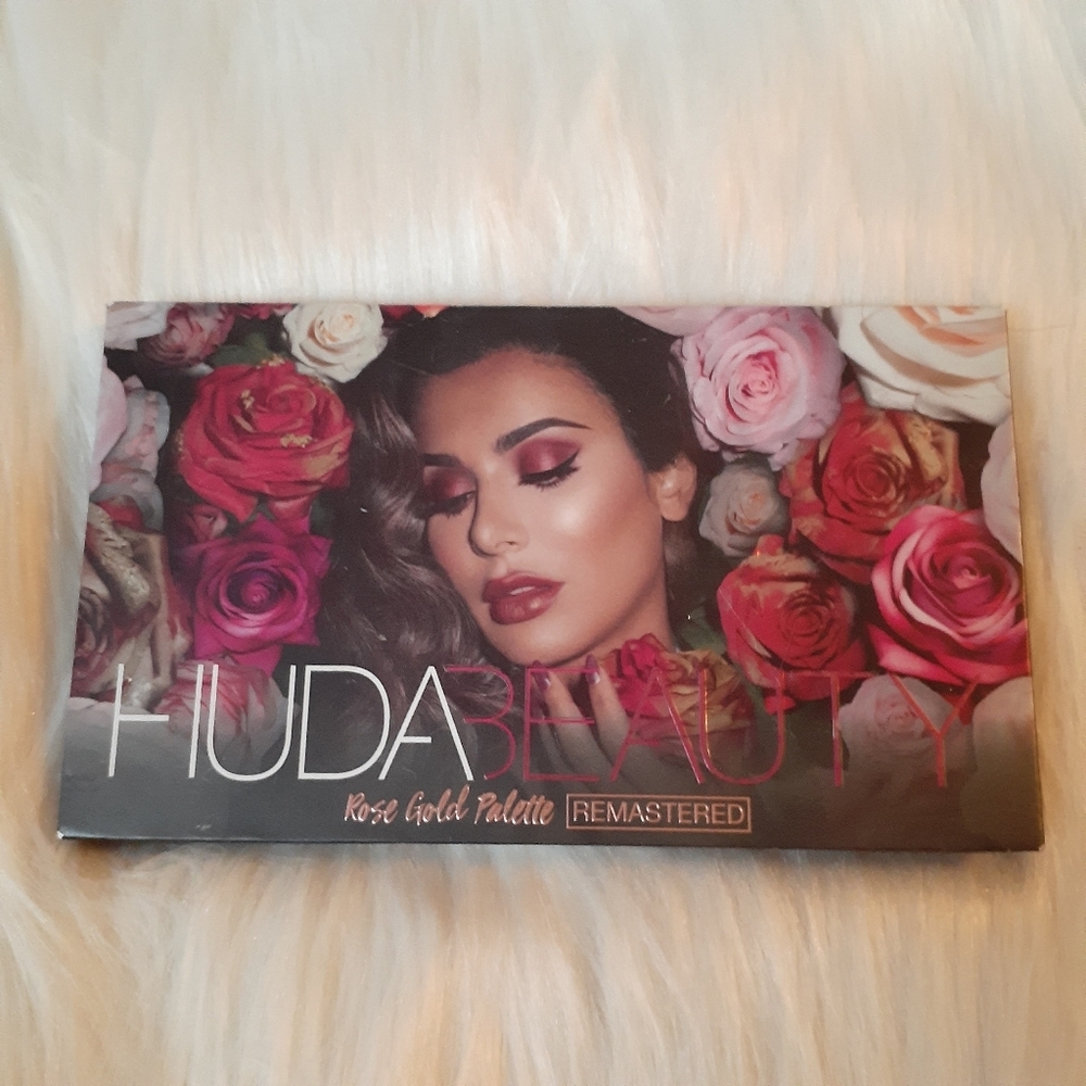 HudaBeauty Rose Gold Palette